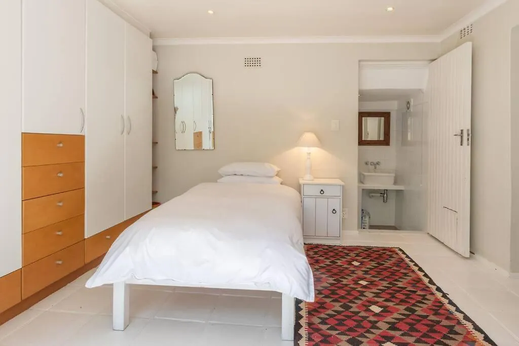 Charming Rosebank Cottage Cape Town Daire